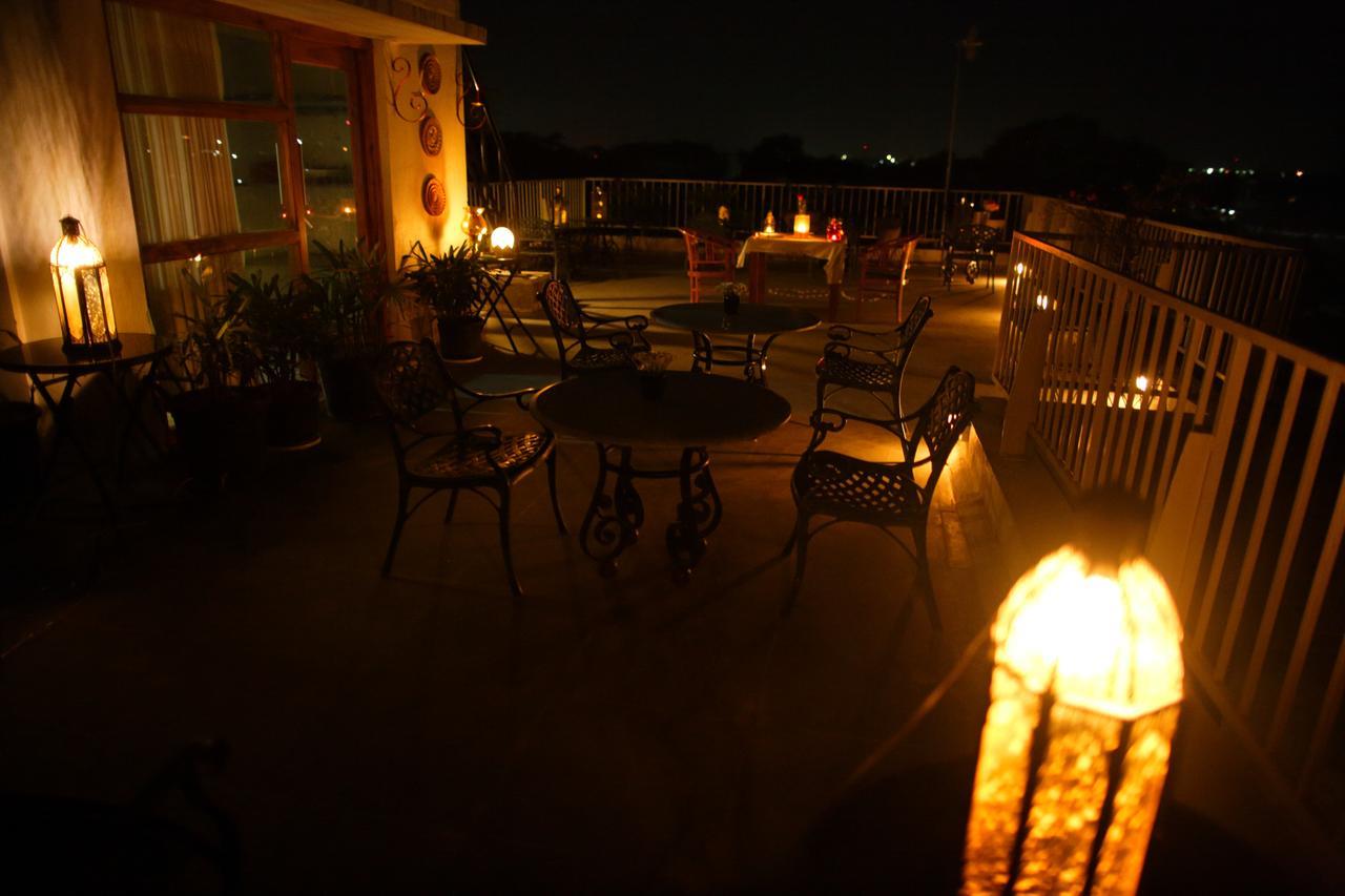 Hotel Villa Highnest - Oragadam -Sriperumbudur ภายนอก รูปภาพ
